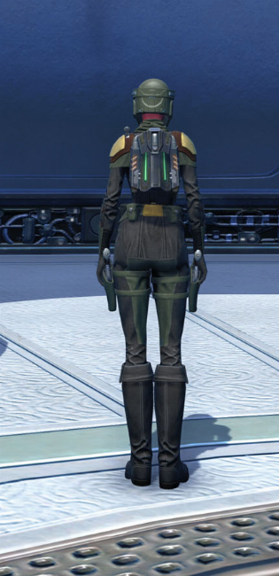 The Unyielding Protector Armor Set player-view from Star Wars: The Old Republic.