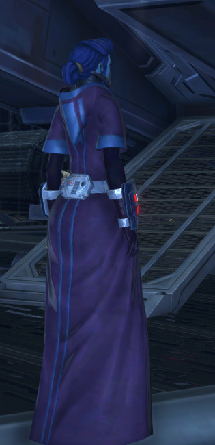Balmorran Warrior Armor Set player-view from Star Wars: The Old Republic.