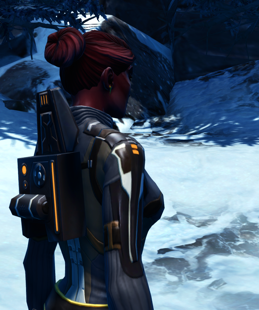 Battleworn Jedi Armor Set detailed back view from Star Wars: The Old Republic. - DETAILS Battleworn Jedi Armor Set detailed back view from Star Wars: The Old Republic.