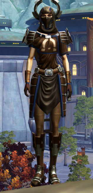 Charged Hypercloth Aegis Armor Set Outfit from Star Wars: The Old Republic.