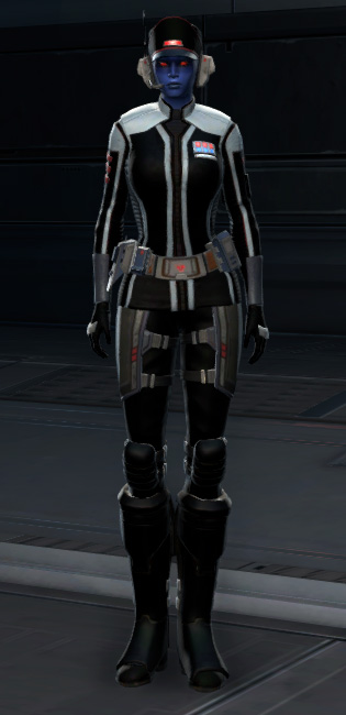 Covert Cipher Armor Set Outfit from Star Wars: The Old Republic.
