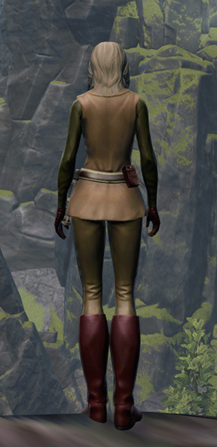 Humble Hero Armor Set player-view from Star Wars: The Old Republic.