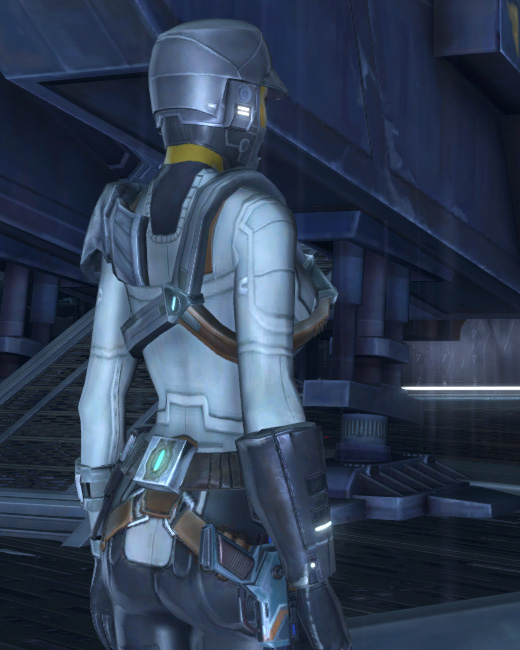 Hutta Agent Armor Set Back from Star Wars: The Old Republic.