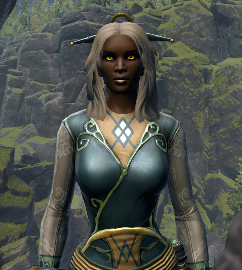 Luxurious Dress Armor Set from Star Wars: The Old Republic.