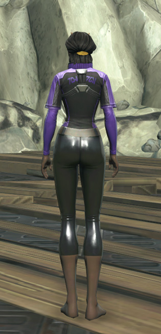 Rotworm Practice Jersey Armor Set player-view from Star Wars: The Old Republic.