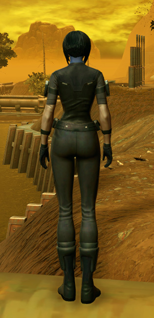 Scout Armor Set player-view from Star Wars: The Old Republic.
