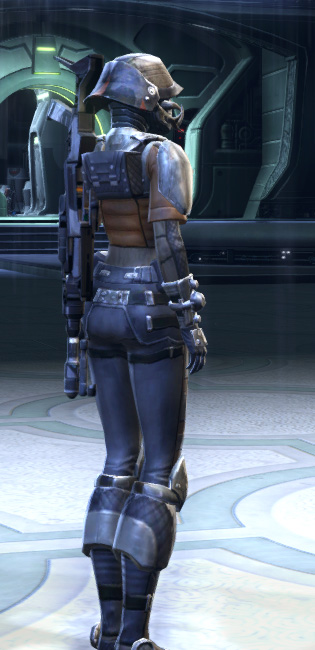 Tarisian Bounty Hunter Armor Set player-view from Star Wars: The Old Republic.